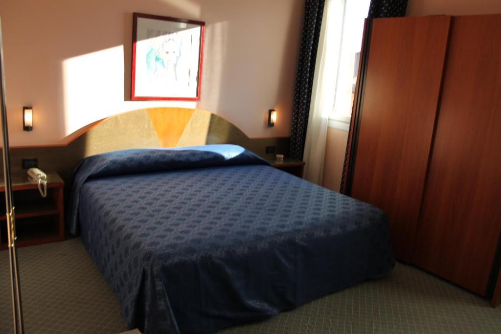 Hotel Rosa อาบาโนแตร์เม ห้อง รูปภาพ